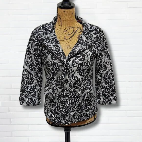 Talbots Black & White Jacquard Blazer | Size 4 | Elegant Damask Statement Piece - Picture 1 of 6